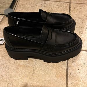 Zara loafers black
